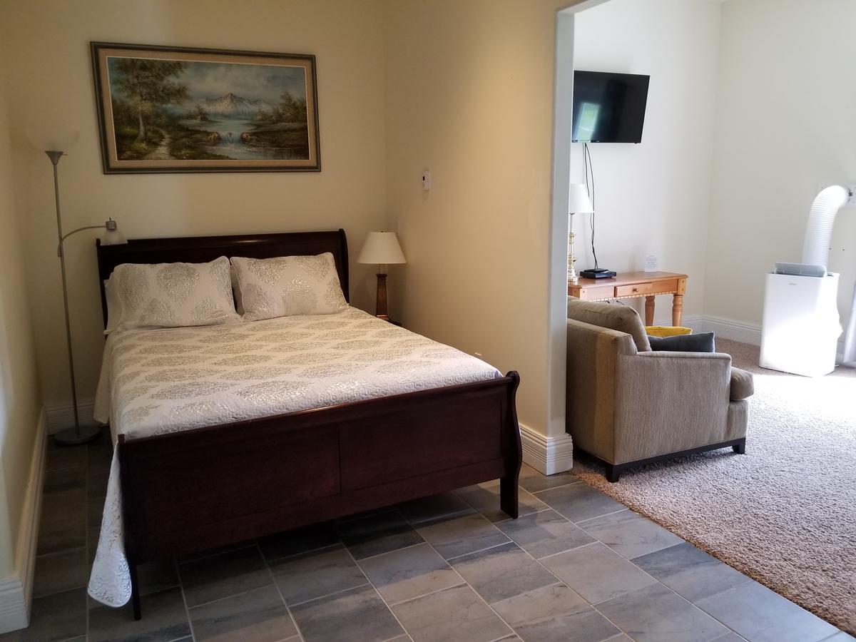 Riverview B&B Gananoque Extérieur photo